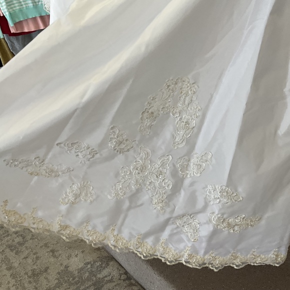 Vintage Wedding Original 90’s Wedding Dress Size 6 - Picture 4 of 12